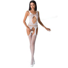 Weißer sheer bodysuit mit cutout details und herringbone muster strumpfhose passion woman bs057 bodystocking eine größe