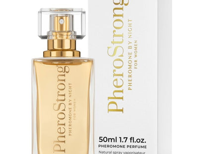 Ein schlanker rechteckiger glasflakon pherostrong pheromonparfüm für die nacht für frauen mit goldenem verschluss und klarer sprühdüse 50 ml