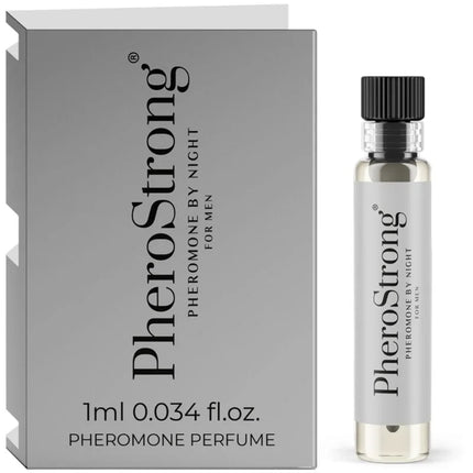 Silbergetönte glasflasche mit schwarzem geriffeltem verschluss und klarem parfum für männer pherostrong 1 ml