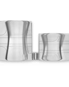 Silberne metallische uhrenarmbandglieder mit modernem design und horizontalen rillen im powering super flexibler und widerstandsfähiger doppel-penisring pr09 klar