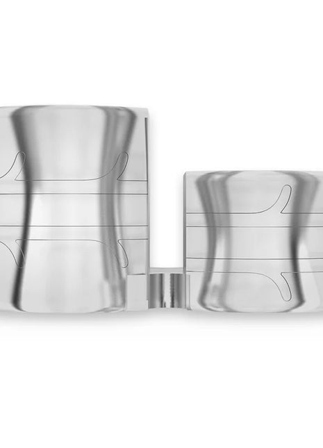 Silberne metallische uhrenarmbandglieder mit modernem design und horizontalen rillen im powering super flexibler und widerstandsfähiger doppel-penisring pr09 klar