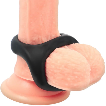 Schwarzer silikon-penis und hodenring mit strukturierter griffoberfläche aus der serie powering pr13