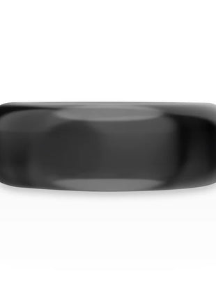 Ein eleganter, matter schwarzer keramik peniskring mit glattem, abgerundetem band für super flexible nutzung
