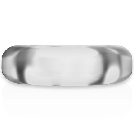 Ein silberfarbener, flexibler penisring powering mit glatter, leicht marmorierter oberfläche und 5,5 cm länge