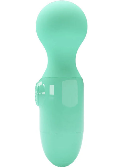Ein mintgrüner mini persönlicher massager aus silikon von pretty love mit ergonomischem griff und rundem kopf