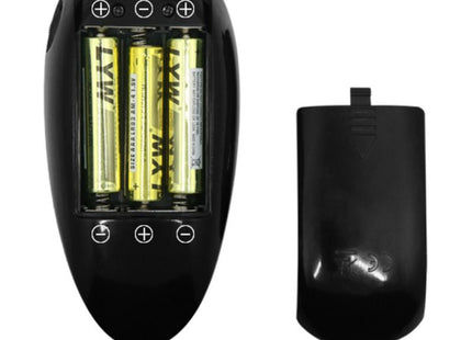 Schwarze plastikfernbedienung mit drei eingelegten aaa batterien für pretty love marvin strap on mit vibration