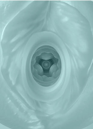 PRETTY LOVE - MASHA MÄNNLICHER MASTURBATOR BLAU