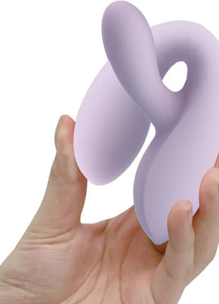 Ein weiches lavendelfarbenes silikonspielzeug mit glattem, flexiblem und ergonomischem design von pretty love rosolyn rabbit vibrator mit 10 vibrationen