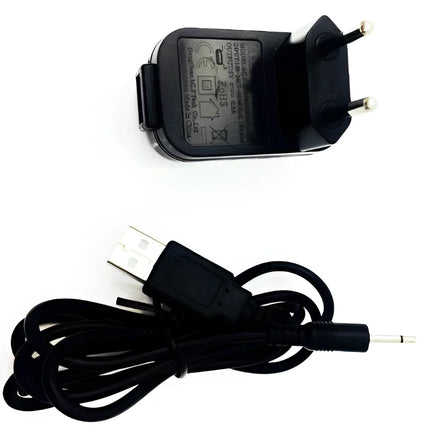 Schwarzes usb-ladegerät mit europäischem stecker und passendem usb-kabel von pretty love