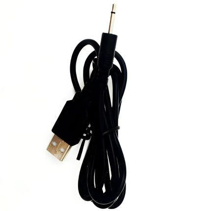 Pretty love usb ladeger mit kabel schwarzes usb-zu-3,5mm audiokabel mit matter oberfläche und goldbeschichteten anschlüssen