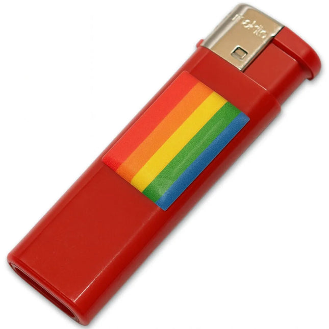 Rotes kunststofffeuerzeug mit regenbogenfarbenem lgbt-flaggenaufkleber pride feuerzeug farbe mit lgbt flagge