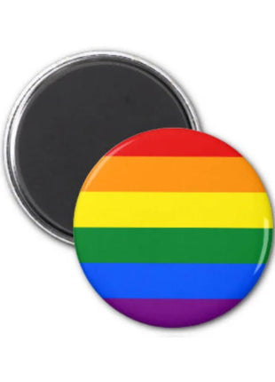 Runder pride lgbt-flagge magnet mit sechs horizontalen streifen in rot orange gelb grün blau und lila