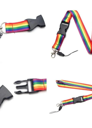 Pride lgbt-flaggen-schlüsselband mit regenbogenstreifen, schwarzer plastik-schnalle und metall-schlüsselring