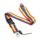 Rainbow gestreiftes lgbt-flaggen schlüsselband mit schwarzem kunststoffverschluss und metallkarabinerhaken