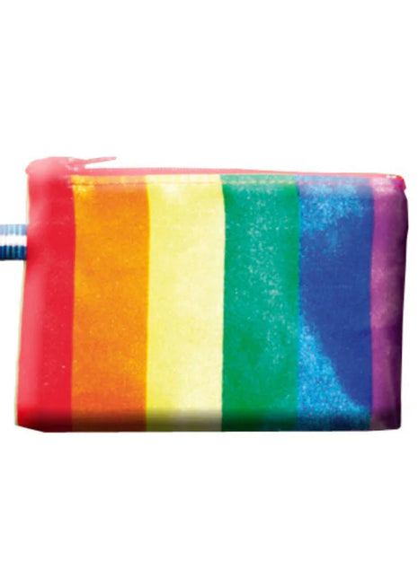 Rainbow-gestreifte reißverschlusstasche pride lgbt-flaggengeld mit glänzender struktur und kleinem blau-weißem etikett