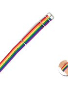 Pride regenbogenflaggenarmband nylonuhrband in regenbogenfarben mit silberfarbenen schnalle und verstellteilen