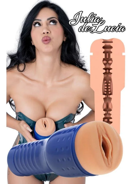 PRIVATE - JULIA DE LUCIA PORNOSTAR PUSSY MASTURBATOR