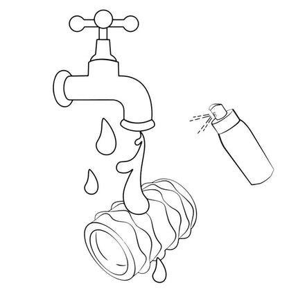 Leckernder wasserhahn mit tropfenden wassertropfen neben sprühflasche beim romp mosh masturbator aus flexibles tpe