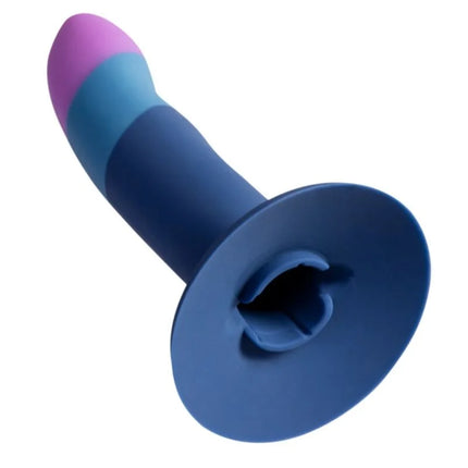 Blauer und violetter abnehmbarer silikondildo mit saugnapfbasis aus dem romp piccolo set mit verstellbarem harness