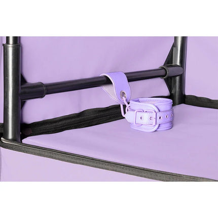 SECRET DOME – KINK CLUB CABINA BUKKAKE MORADO