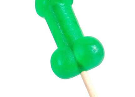 Ein glänzender grüner lutscher in penile form mit minzgeschmack und kühleffekt von secretplay auf holzstab