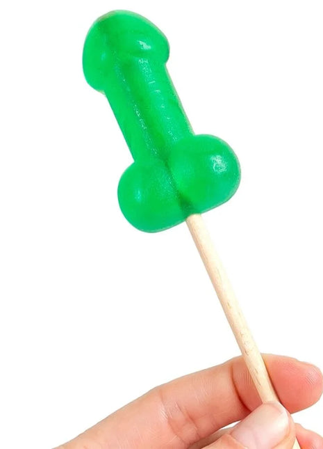 Grüner transparenter penis-lutscher mit minzsüßigkeiten und kühleffekt auf einem holzstiel