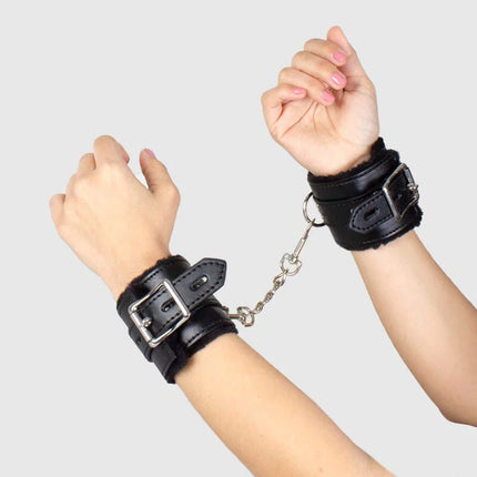 SECRETPLAY - SCHWARZE BONDAGE-HANDSCHELLEN BDSM-KOLLEKTION - Handschellen für Frauen