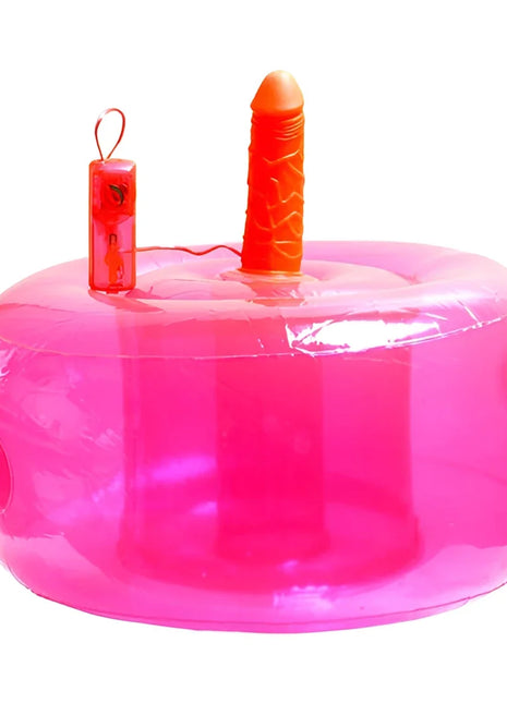 Pink aufblasbarer pool float von seven creations mit orangefarbenem dildo und roter fernbedienung oben befestigt