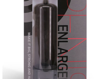 Schwarzer zylindrischer penispumpenvergrößerer aus kunststoff in transparenter verpackung mit grauem und pinkem branding von seven creations