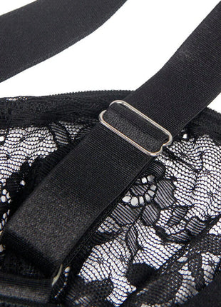 Sinnlicher Body mit Spitze & Strumpfbändern - Schwarz - Bodys