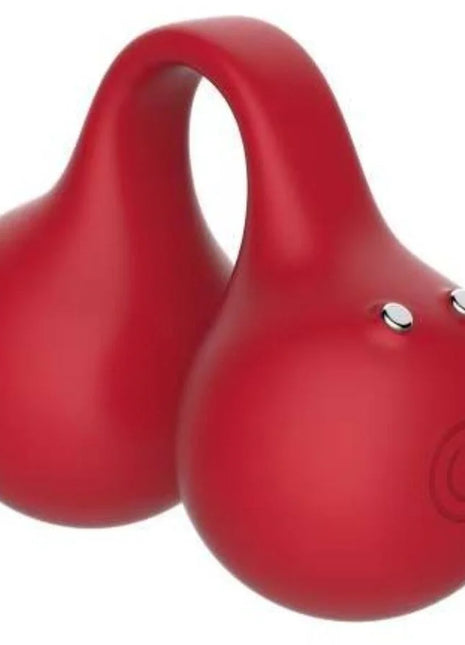 Roter silikon dual-globus vibrator mit silbernen power-tasten und rundem powersymbol aus der snail vibe twinn cherry finger vibrator serie