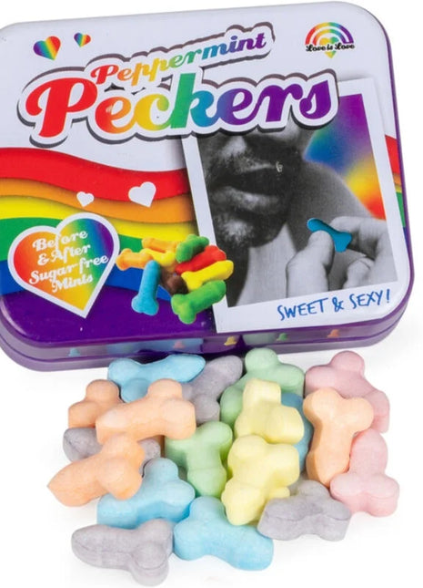 Spencer and fleetwood peckers mint rainbow candy zeigt regenbogenfarbene keksförmige pfefferminzbonbons in violettem blechdose