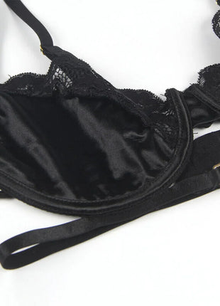 Verführerisches Spitzen-Dessous: Eleganz in Schwarz - Sexy Dessous-Set