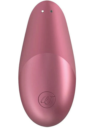 Womanizer liberty klitoris-stimulator in rosa rose mit glattem, glänzendem, roségoldfarbenem finish und subtiler markierung