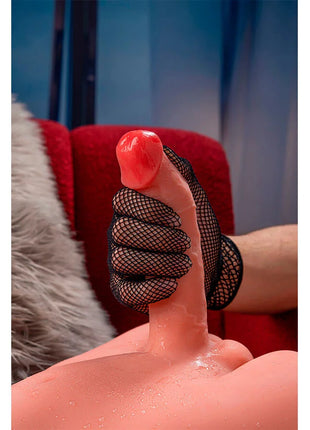 Rosa silikon dildo mit roter spitze in schwarzem netzhandschuh gehalten aus xise schöner ladyboy-weiblicher torsoset